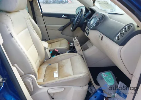 2010 Volkswagen Tiguan Se/Sel из США, поврежденный, VIN WVGBV7AX8AW001387